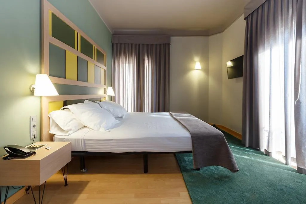 Hotel Ciutat De Barcelona 3*,  España